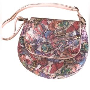 MADE IN ITALY LEATHER butterfly flap shoulder bag muted pink/blue, adj strap